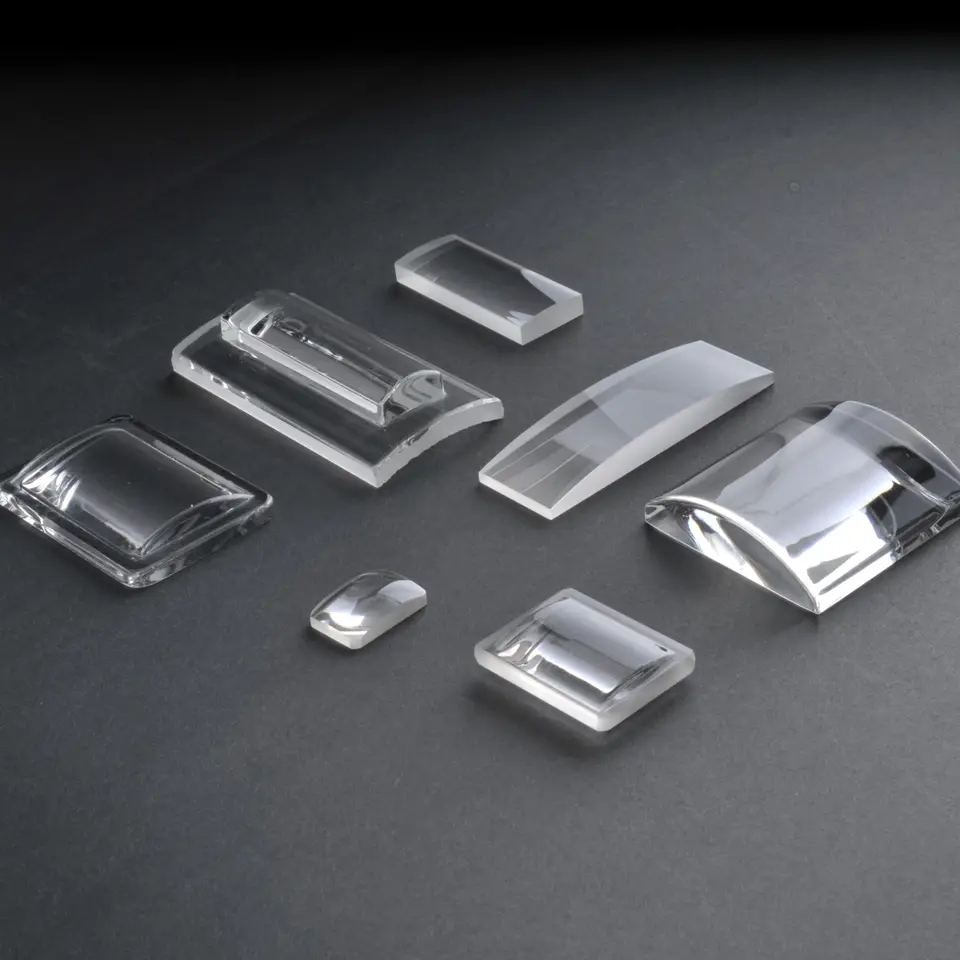 Cylindrical lens